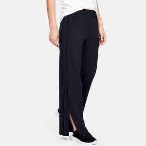 NWT plus size XXL Under Armour knit pants
